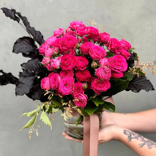 Divine Spray Roses - Market Special